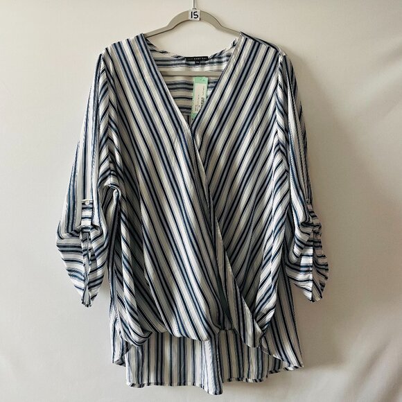 NWT West Kei Womens Blue Allan Surplice Neck Roll Tab Sleeve Blouse Size XXL - Picture 1 of 8